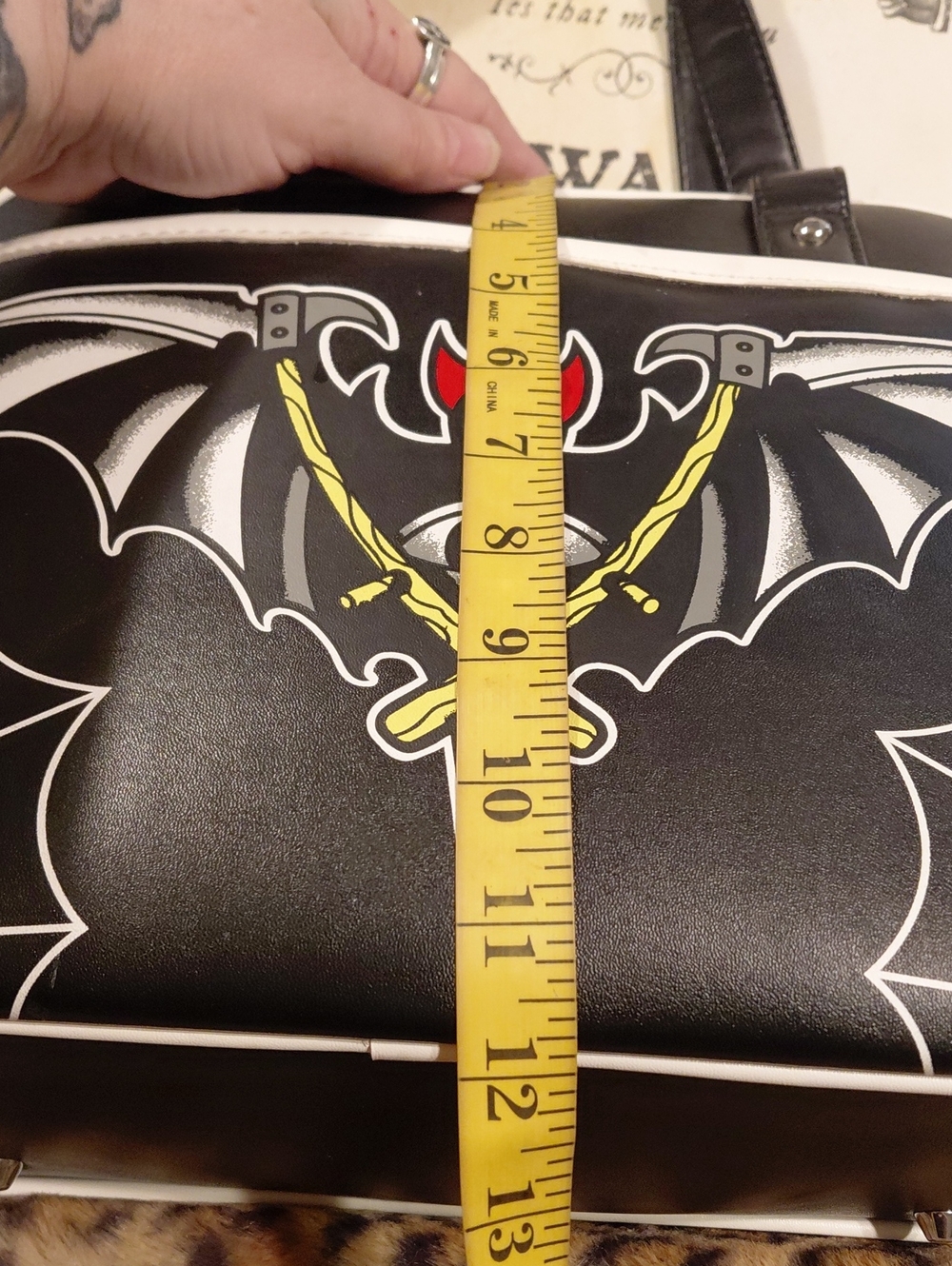 SOURPUSS LARGE Black BAT GRAPHICS ON FRONT RARE BAG - Picture 10 of 16
